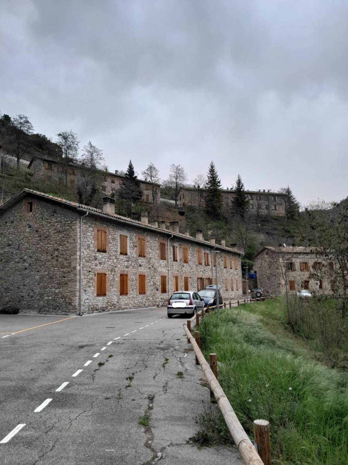 Duplex Para 6 En Cercs, Berga - A 30 Mins Del Pedraforca 桑特康奈利得赛克 外观 照片