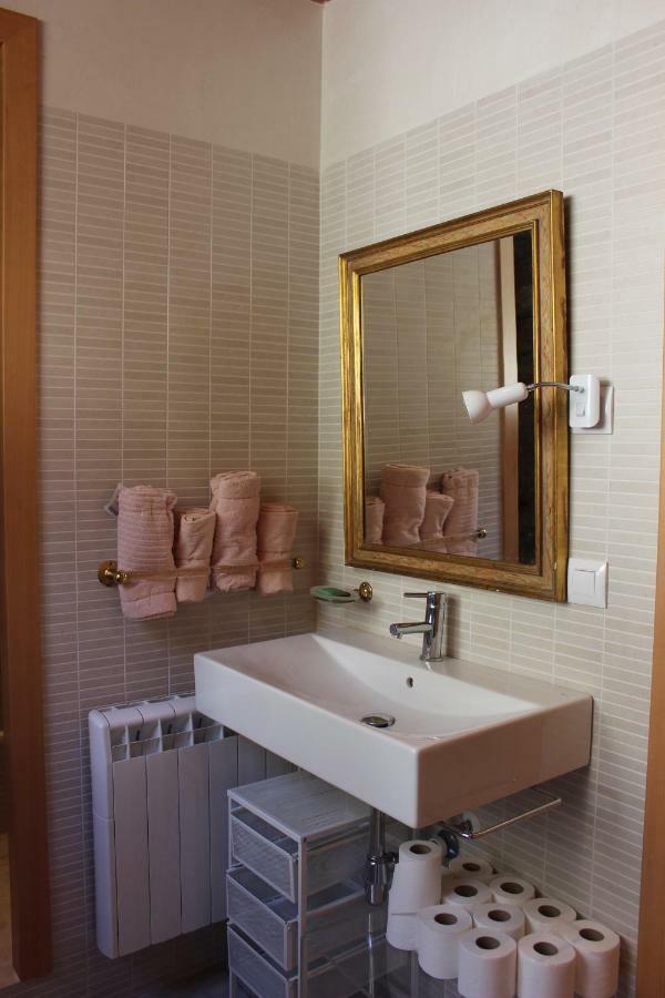 Duplex Para 6 En Cercs, Berga - A 30 Mins Del Pedraforca 桑特康奈利得赛克 外观 照片