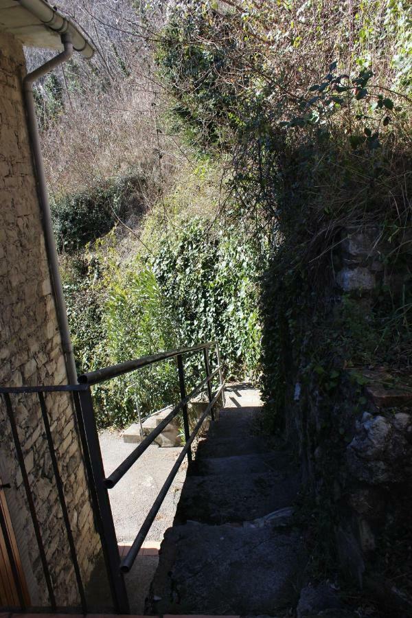 Duplex Para 6 En Cercs, Berga - A 30 Mins Del Pedraforca 桑特康奈利得赛克 外观 照片