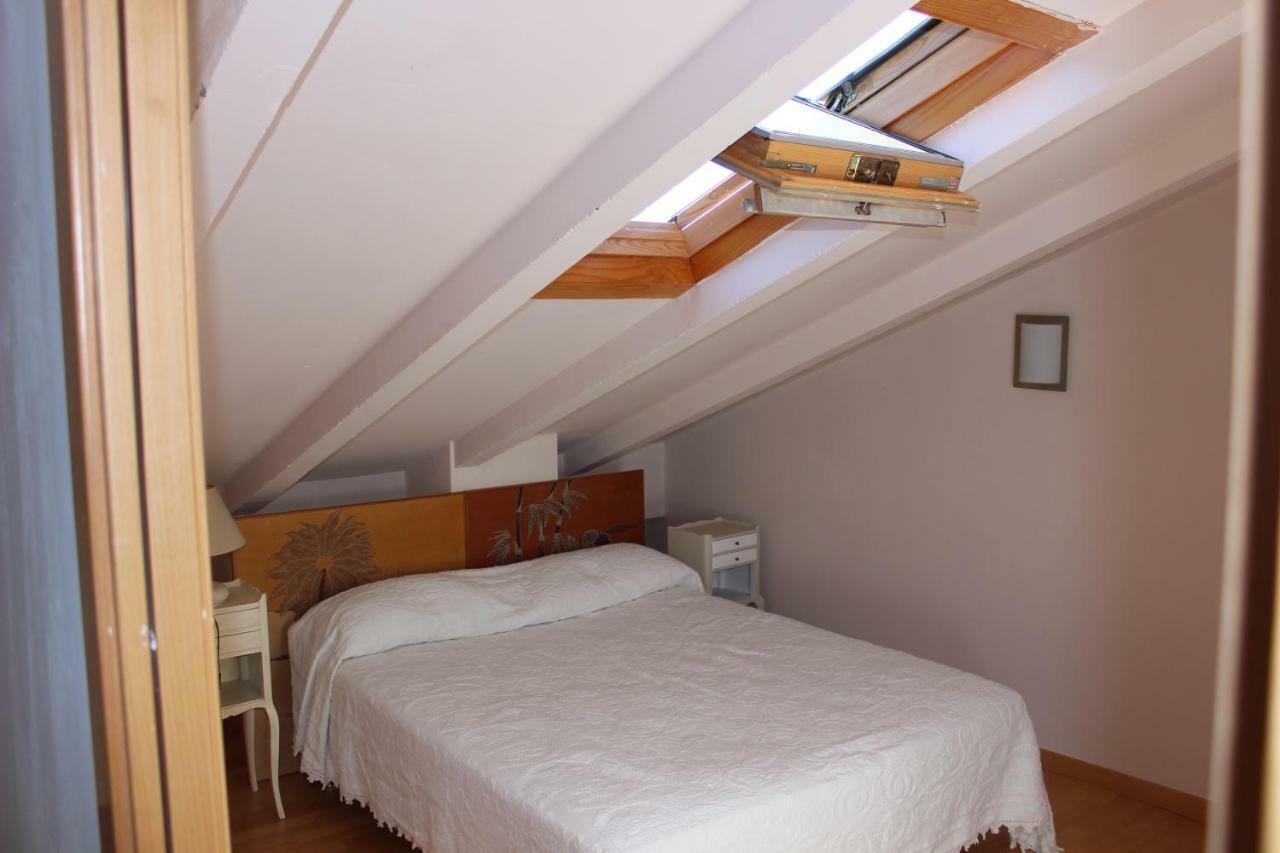 Duplex Para 6 En Cercs, Berga - A 30 Mins Del Pedraforca 桑特康奈利得赛克 外观 照片